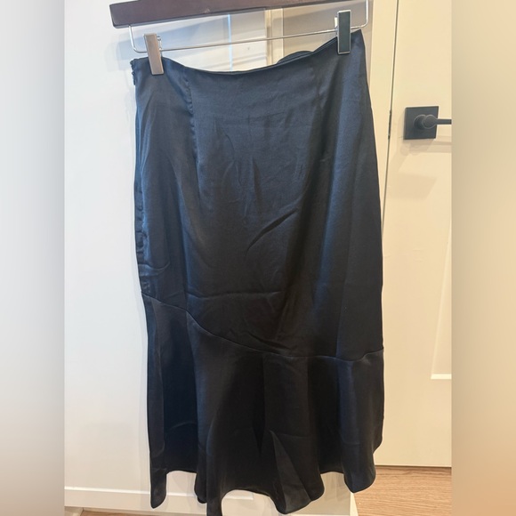 Petal & Pup Black Midi Slip Skirt - Picture 2 of 3